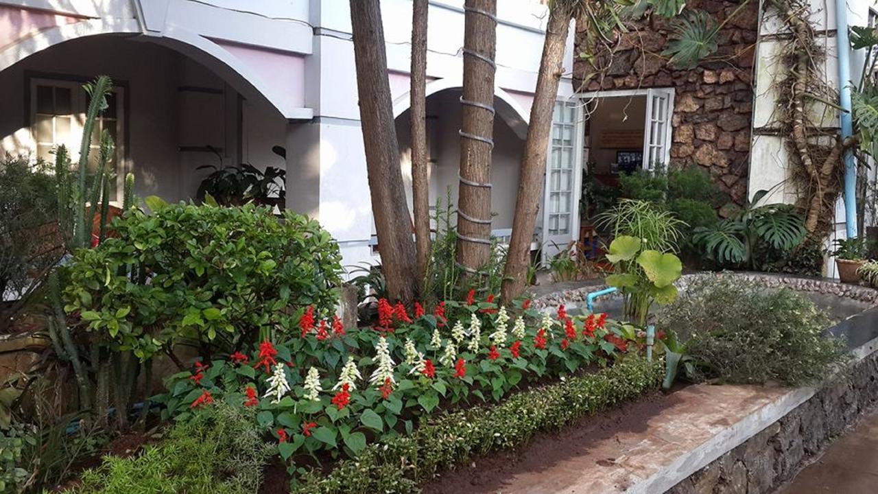 Maymyo Sa Khan Tha Hotel Pyin Oo Lwin Buitenkant foto