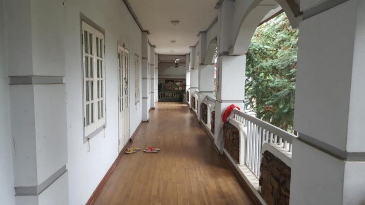 Maymyo Sa Khan Tha Hotel Pyin Oo Lwin Buitenkant foto